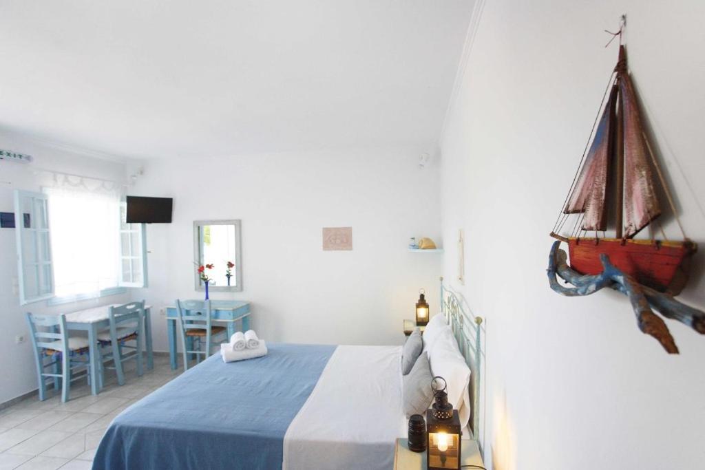 Celestial Garden Aparthotel Adamantas Exterior photo